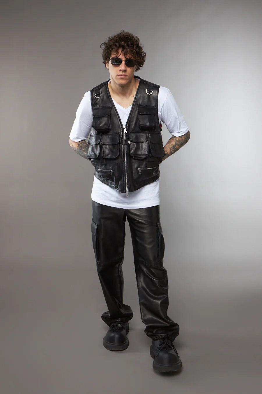 Mult- pocket vest